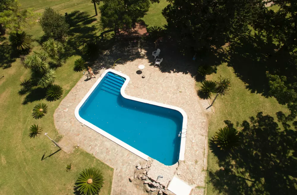 Bien choisir la taille et la forme de sa piscine - SolidPool
